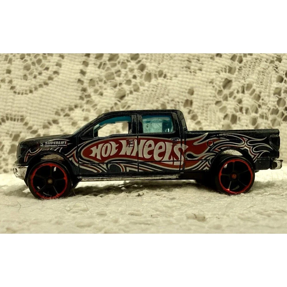 2009 Ford F 150 Pickup Hot Wheels Red Line B 33 Malaysia